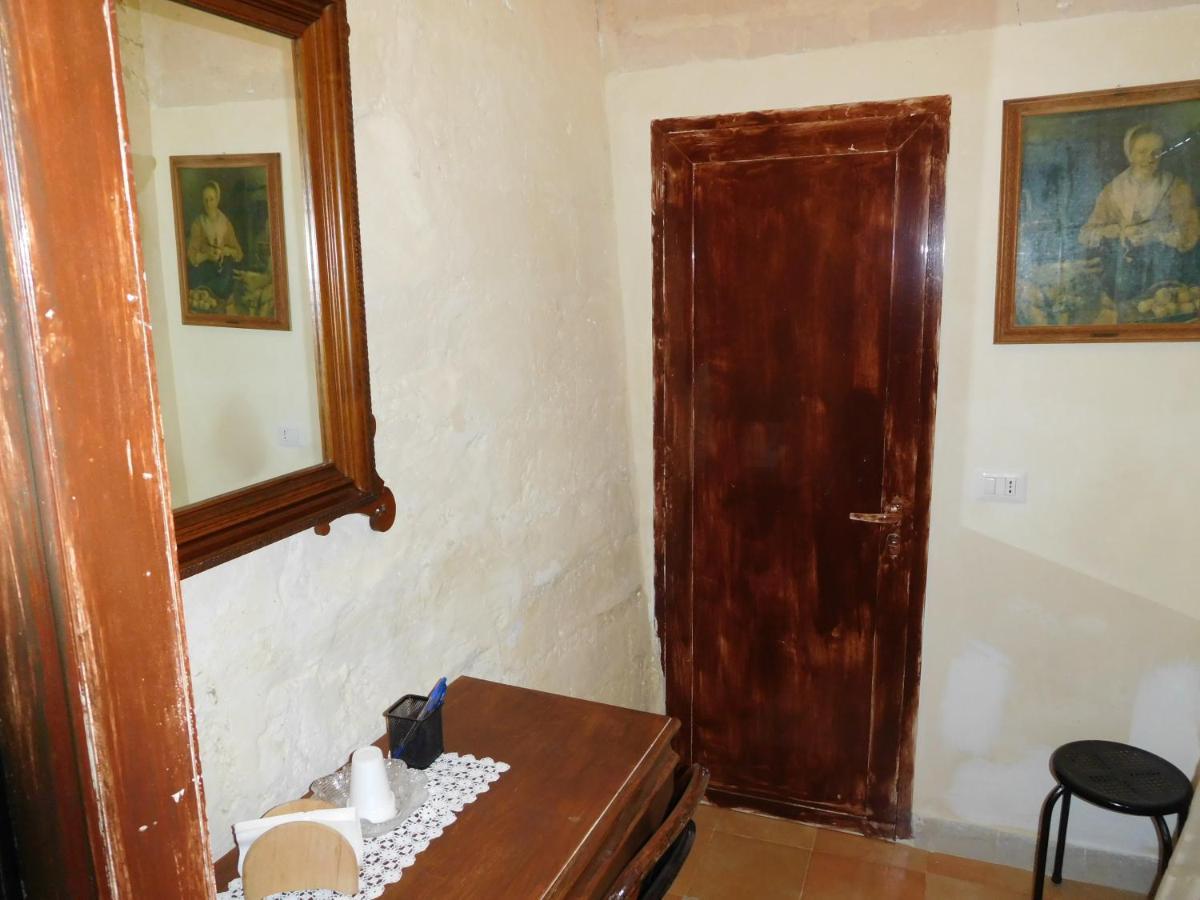 マテーラ B＆B フィオレンティーニ Bed & Breakfast エクステリア 写真